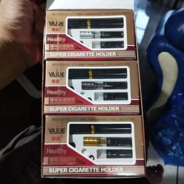 cigarette with hole in filter What is that punch hole marks on the filter? : r/Cigarettes
