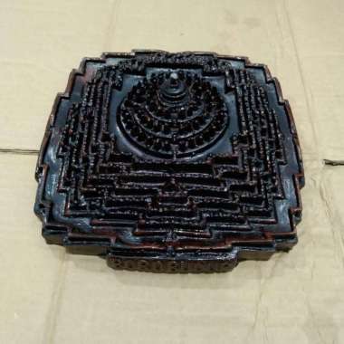 MINIATUR CANDI BOROBUDUR ( FIBER )