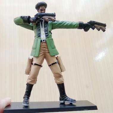 Mainan / Pajangan Figure Sazh Katzroy Final Fantasy Toys Bekas