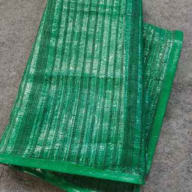 paranet hijau 75% ukuran 3x4m Multicolor