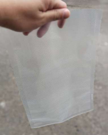Vacuum Bag Makanan EMBOSS 20 x 30 cm Plastik Vakum Bintik 20x30 cm (Harga per Pcs)
