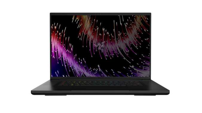 Laptop Razer Blade 18 i9-13950HX 32GB 240Hz QHD RTX4090 2TB SSD