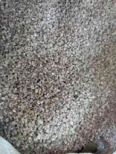 Pasir Silika Coklat Kasar 2 mm per 1 kg