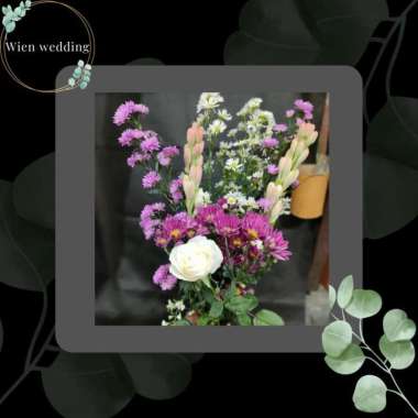 BUNGA BAKET CAMPUR BEBY UNGU