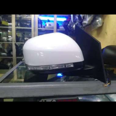 SPION MOBIL DAIHATSU XENIA SEBELAH KANAN TAHUN 2013 - SEAESAW