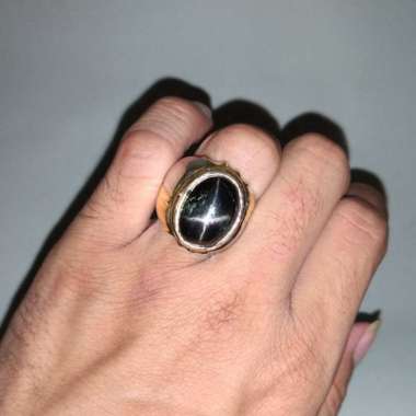 batu Cincin Hitam Black Star Diopside Nilam Star Natural