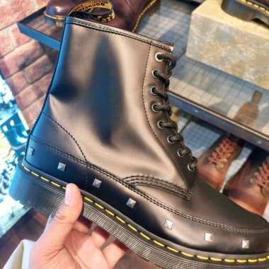 SALE!!! DOCMART DR MARTENS 1460 STUD BLACK SMOOTH 36 - 43 NEW ORIGINAL