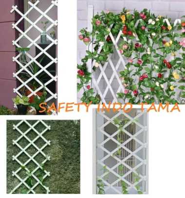 kris garden - teralis pagar taman - hiasan tralis tanaman plastik ace Multicolor