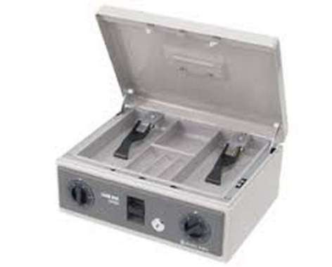 cash box akashi c-203 Multicolor