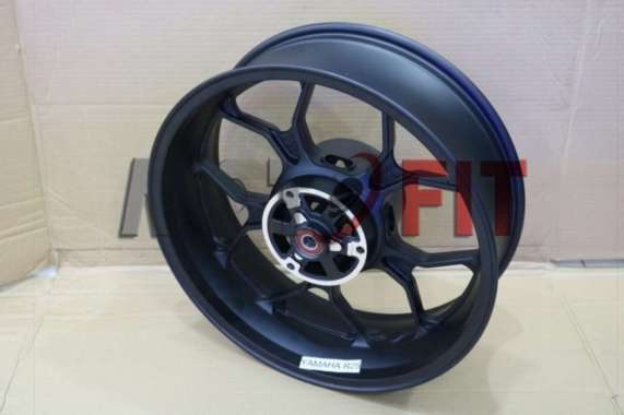 Velg R25 Delkevic Rear Belakang Yamaha R25 Mt25 5,5 Inci Velg Mt25 Multicolor