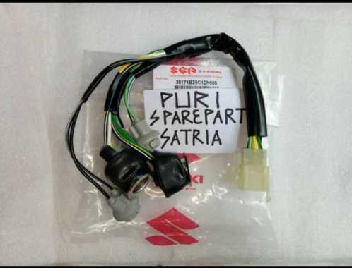 Soket Lampu Depan Suzuki Satria fu batok besar Barong Original SGP