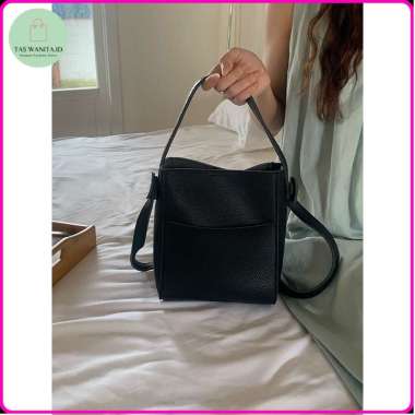 Tas Selempang Kulit Wanita Tas Cewek Mini Slingbag GC 8692 Original Import Black
