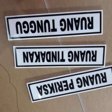 akrilik papan nama ruangan ruang