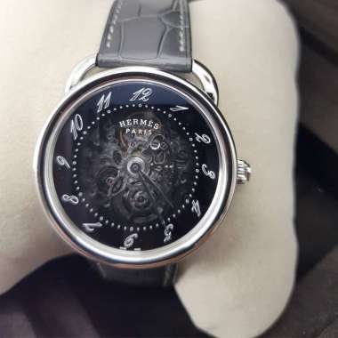 Preloved Hermes Arceau Squelette Watch, 40 mm in Matte Graphite Alligator I13670C