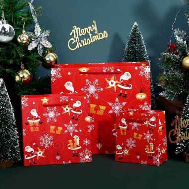 Paperbag Natal Merry Christmas Premium Bahan Tebal Santa Claus CR 04 20 X 20 X 8 Cm