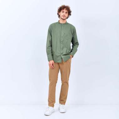 Emba Classic-Celana Panjang Chino Material Katun - Altitude 27 Coklat