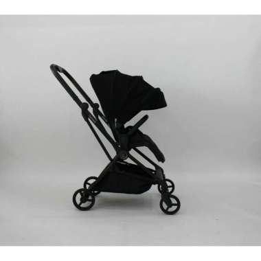 Cocolatte CL-HT 13107 SN Convertz Kereta Dorong Bayi Black