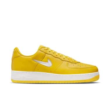 SEPATU NIKE AIR FORCE 1 LOW RETRO FJ1044700
