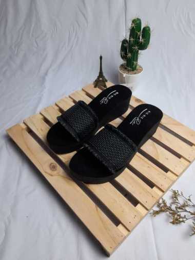 Sandal Wanita Wedges Sandal Wanita Kekinian 38 Hitam