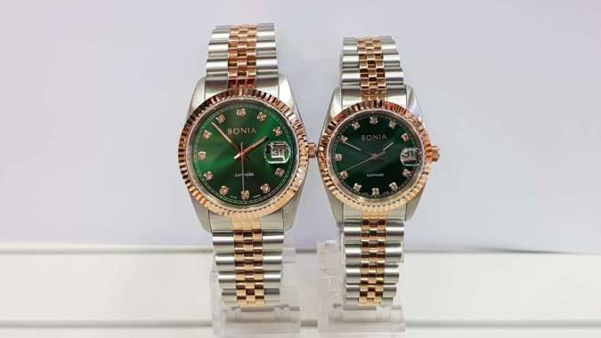 Bonia BNB10550 Sapphire Polos Jam Tangan Stainless Steel Pria Silver Rose Green