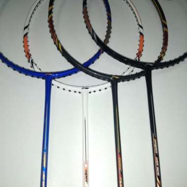 Svp SALE PAKET RAKET BADMNTON LINING SS 88 SUPER SERIES (FREE PEMASANGAN) PUTIH ORANGE