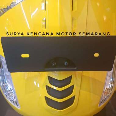 Tempat dudukan plat nomor nomer depan Vespa Matic LX S iget original