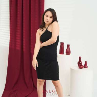 [HaloFashion] Jihyo Sexy Bodycon Dress Halter Dress Midi Dress Elegant Dress Korean Fashion M Black