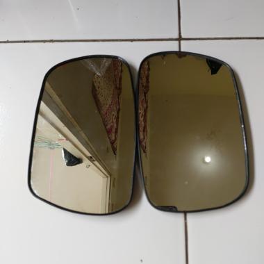 Kaca Spion Avanza vvti 2005-2011 sepasang Multicolor