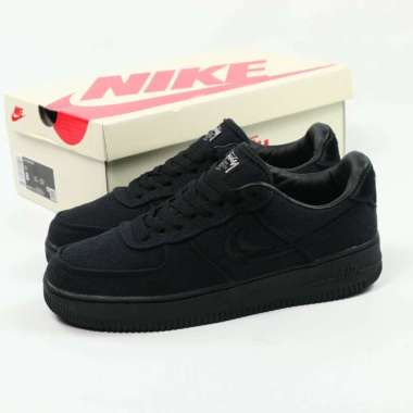 SEPATU NIKE AIR FORCE 1 LOW X STUSSY BLACK 43