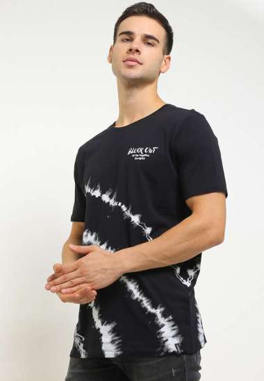 X8 Irham T-Shirt  Kaos Pria Hitam BLACK S
