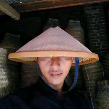 TOPI CAPING PETANI fashion Bahan Kulit Bambu