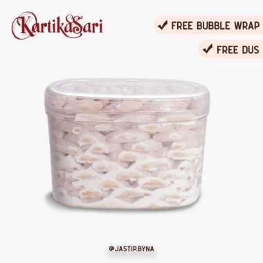 PUTRI SALJU KARTIKA SARI | KUE KERING