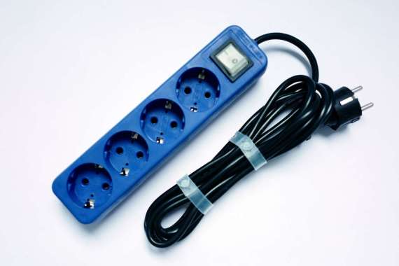 Loyal LY-208 Ekstension Soket Osaka 4 LB 3M