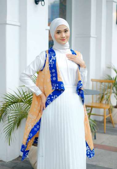 My Daily Hijab Jasmina Flow Outer Mustard