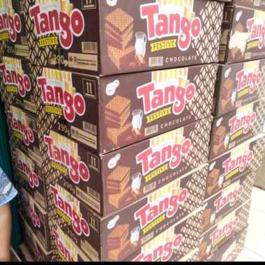 Tango Wafer Kaleng Vanila Cokelat 240gr 1 dus Cokelat