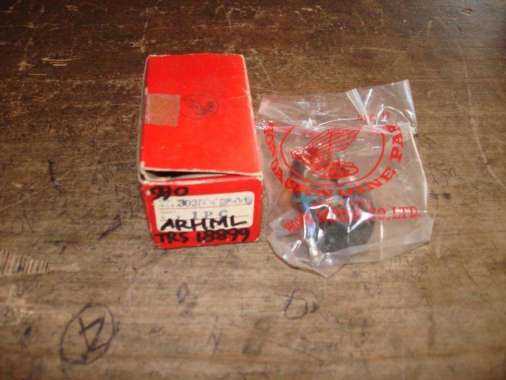 Kondensor Honda S90 Original Honda Black