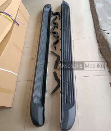 Footstep Hilux Revo Pijakan Kaki Hitam Import