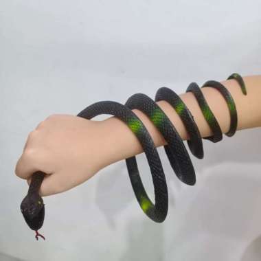 Mainan Ular Karet 170 cm - Prank Ular Karet Panjang Hijau