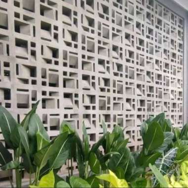 roster minimalis/Roster beton/warna abu/hitam/sekat dinding/pentilasi/