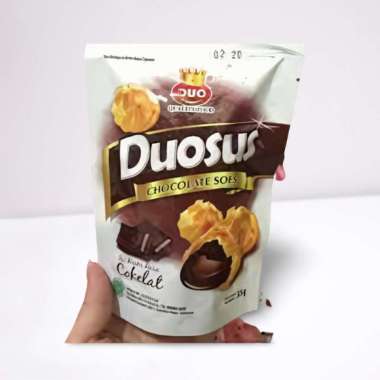Duosus Soes Coklat dan Soes Blueberry 35gr cemilan murah dan enak Rasa Coklat