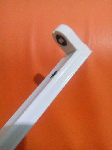 Kap Lampu TL Housing TL Rumah TL LED Tube T8 120 CM 18 W Kap LED TL T8 18W white