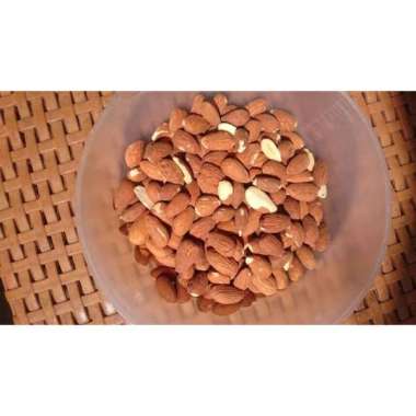 Jual Kacang Almond Setengah Kg Terbaik Mei 2022 - Harga Murah & Gratis