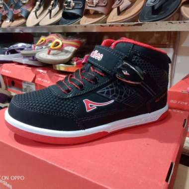 Jual Sepatu Boot Sekolah Anak Terbaik Januari 2023 - Harga Murah