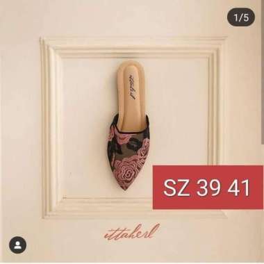 Ittaherl Rose Blush 39