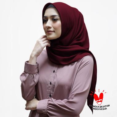 Harga Hijab Segi Empat Satin Polos Warna Merah Terbaru 