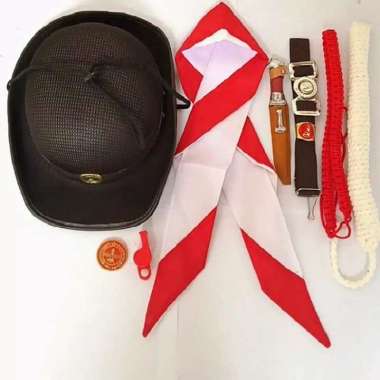 Peralatan Pramuka untuk Anak SD