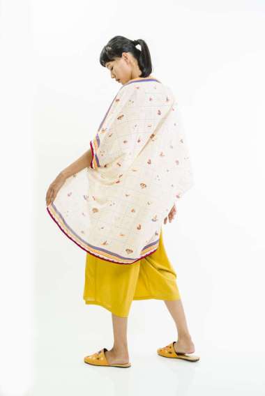 Sejauh Mata Memandang Outer Kotak Timun Creme