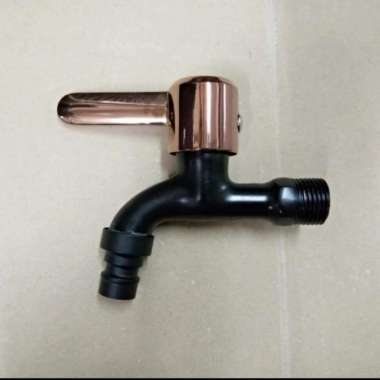 kran taman / kran dinding black gold