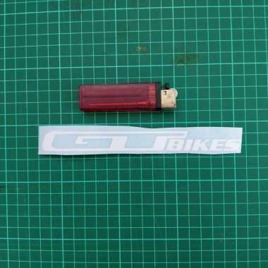 Stiker Cutting Logo GT Bike Sepeda Frame Motor Helm Laptop Casing HP Putih