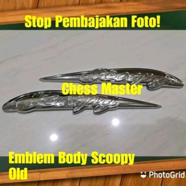 Emblem Body Honda Scoopy Lama Karbu